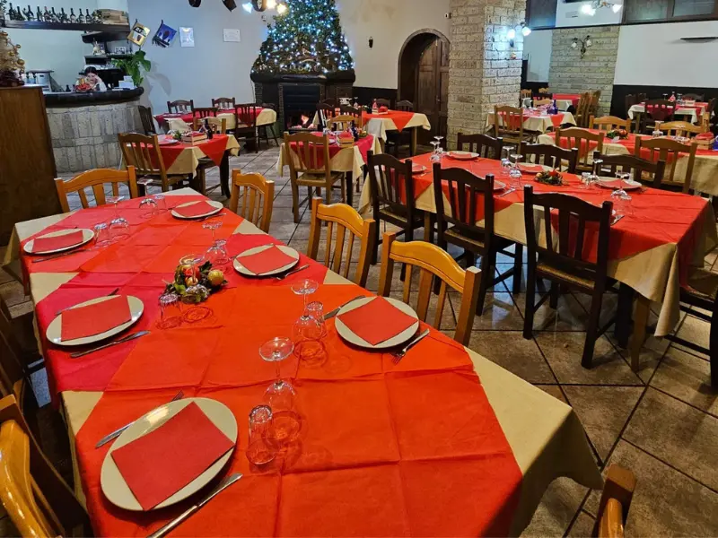 Set table for Christmas lunch at farmhouse Campania