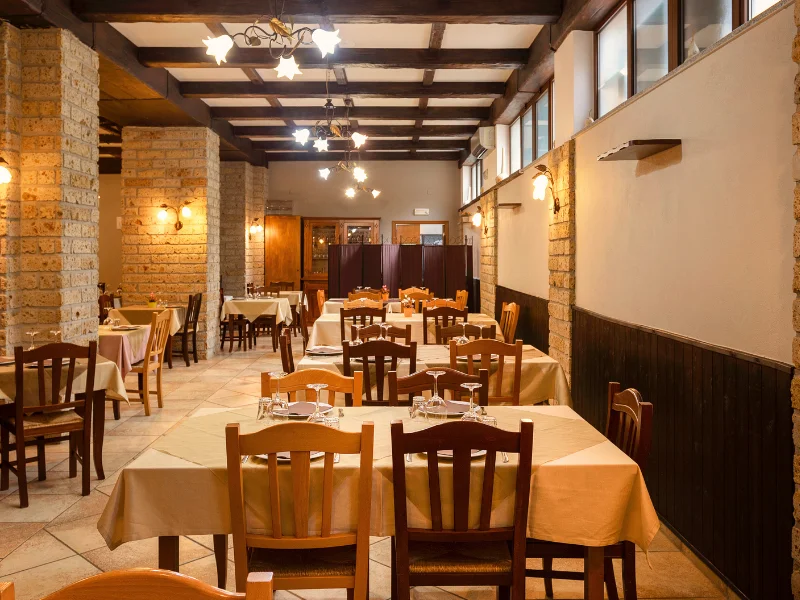 Easter lunch at a farmhouse in Campania with award-winning country cuisine at La Sfruscià