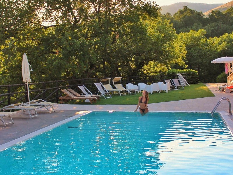 Dettaglio acqua salata piscina vacanze estate agriturismo
