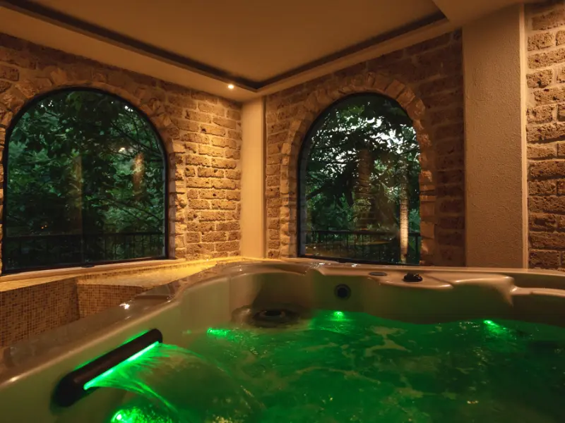 Vasca idromassaggio spa agriturismo